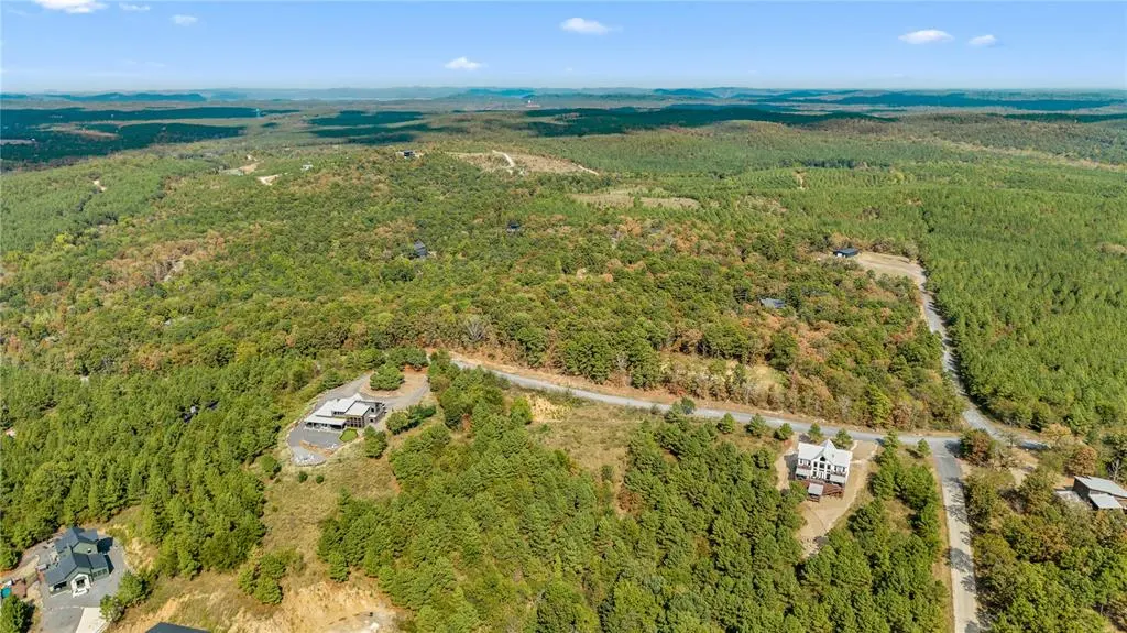 Photo 10 — 530 Woodland Bluff Trail, Broken Bow, OK 74728