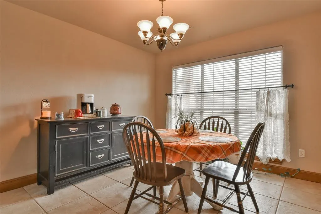 Photo 14 — 3308 Huntsman Court, Edmond, OK 73003