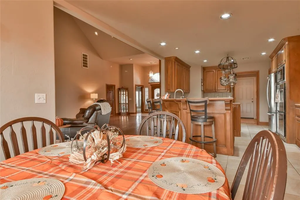 Photo 15 — 3308 Huntsman Court, Edmond, OK 73003