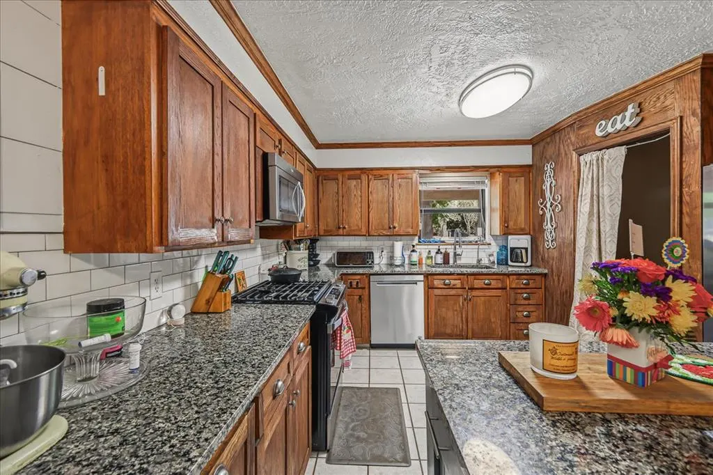 Photo 11 — 234 Westside Drive, Norman, OK 73069