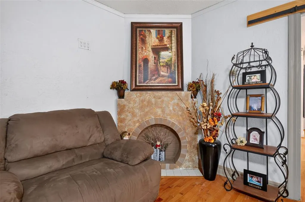 Photo 7 — 3024 NW 13th Street, Oklahoma City, OK 73107