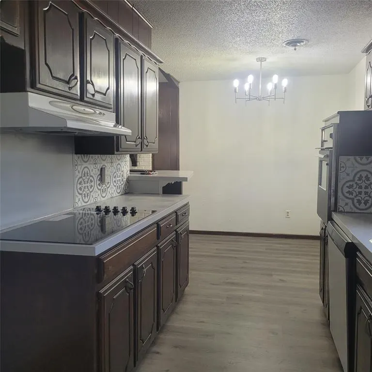 Photo 2 — 224 Allenhurst Avenue, Oklahoma City, OK 73114