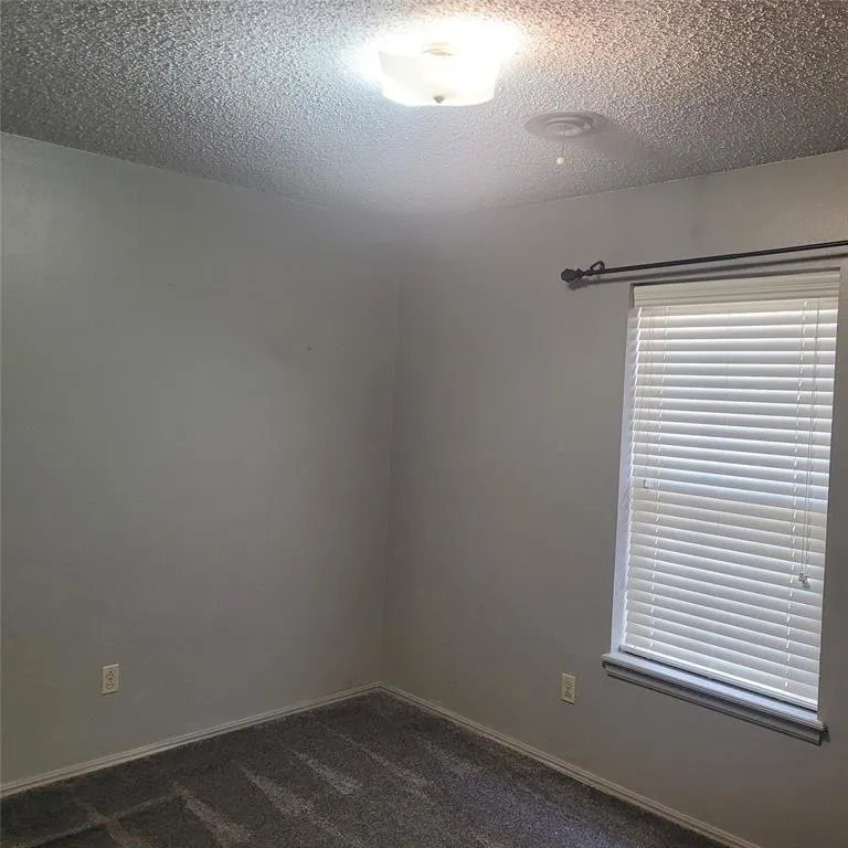 Photo 9 — 224 Allenhurst Avenue, Oklahoma City, OK 73114