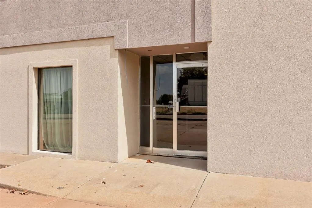 Photo 27 — 324 N 19th Street, Guthrie, OK 73044