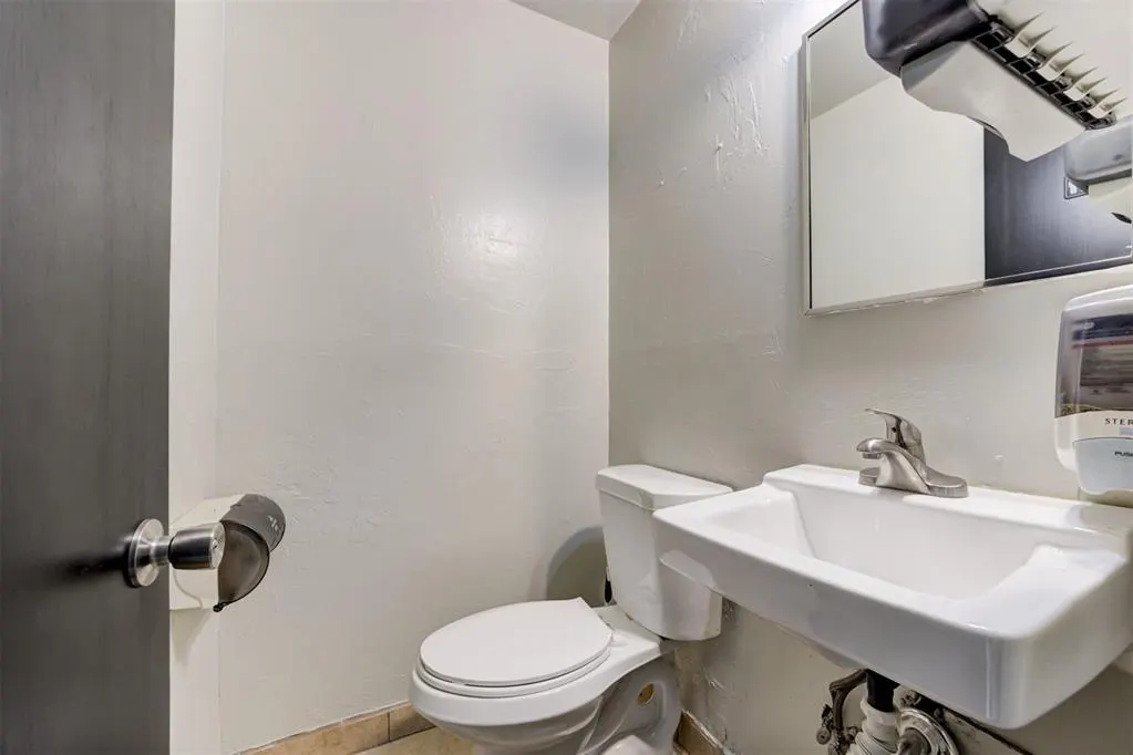 Photo 40 — 324 N 19th Street, Guthrie, OK 73044