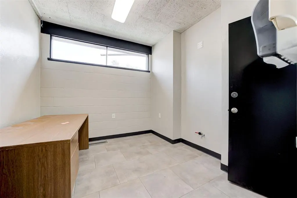 Photo 42 — 324 N 19th Street, Guthrie, OK 73044