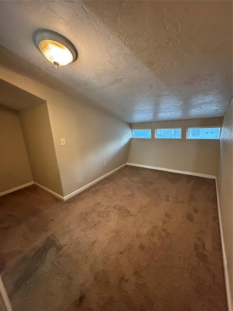 Photo 14 — 2019 NW 17th Street, Oklahoma City, OK 73106