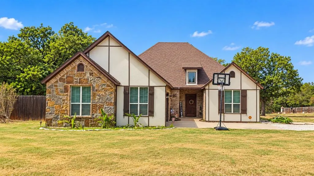 Photo 2 — 130 Quail Drive, Healdton, OK 73438