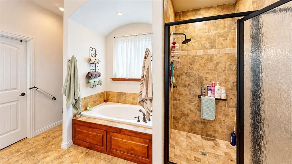 Photo 18 — 130 Quail Drive, Healdton, OK 73438