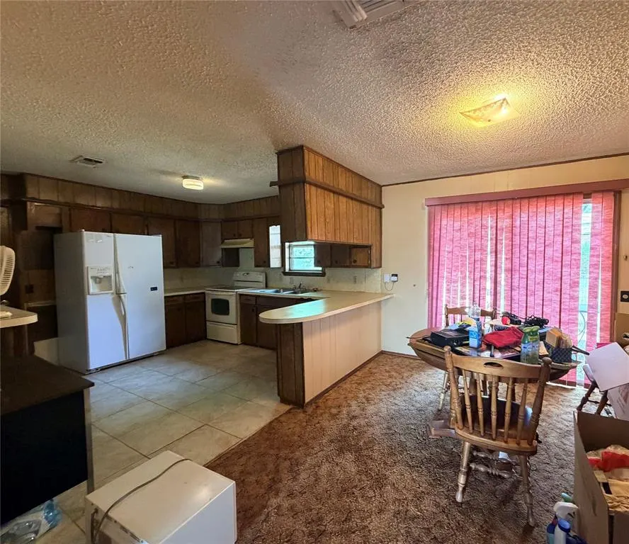 Photo 5 — 1104 Hillcrest Drive, Waurika, OK 73573