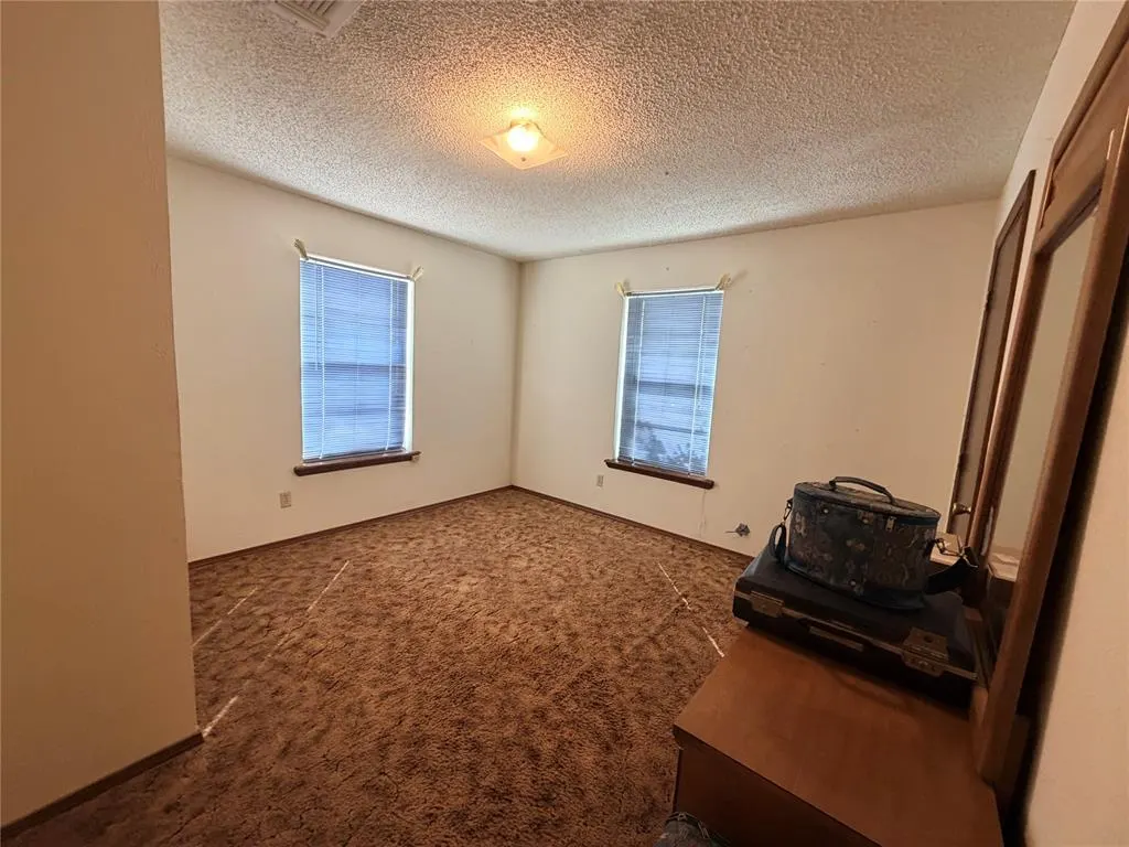 Photo 9 — 1104 Hillcrest Drive, Waurika, OK 73573