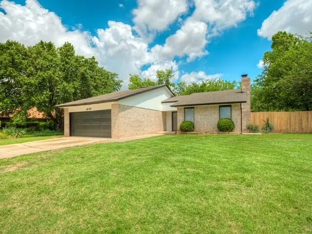 Photo 3 — 1819 Lakehurst Drive, Norman, OK 73071