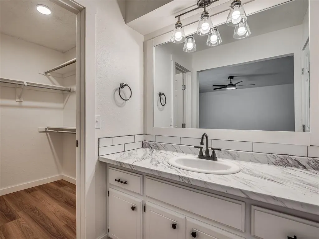 Photo 20 — 1819 Lakehurst Drive, Norman, OK 73071