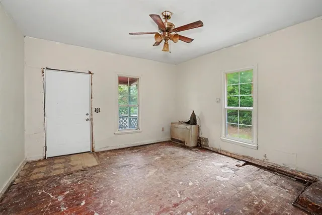 Photo 4 — 22 SE 23rd Street, Oklahoma City, OK 73129