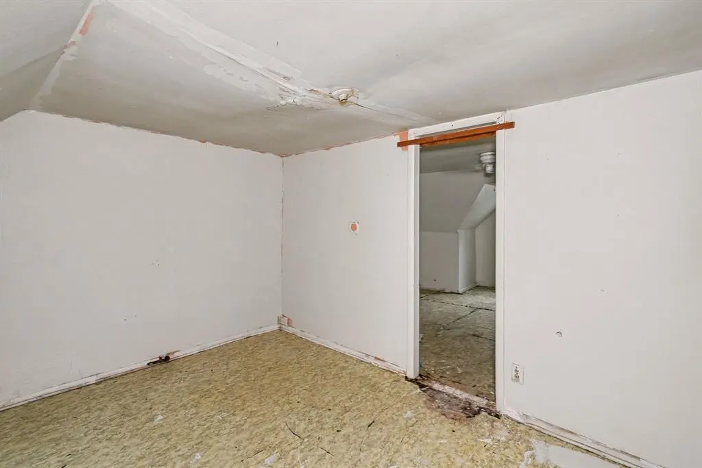 Photo 9 — 22 SE 23rd Street, Oklahoma City, OK 73129