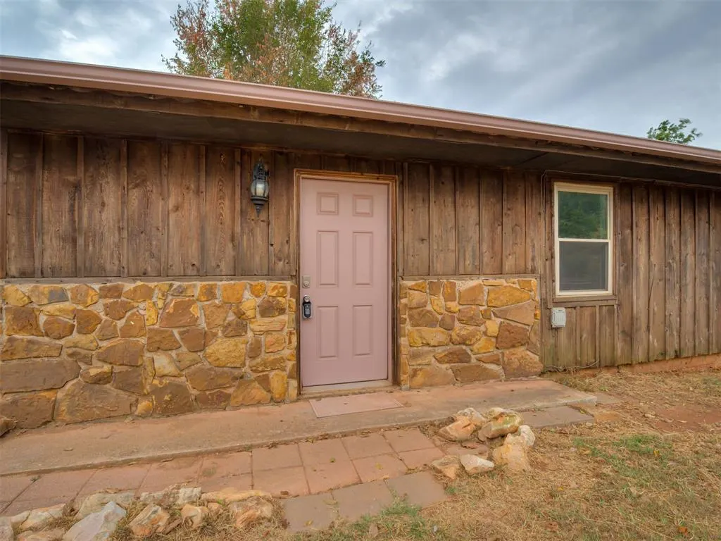 Photo 39 — 407 N Jefferson Avenue, Blanchard, OK 73010
