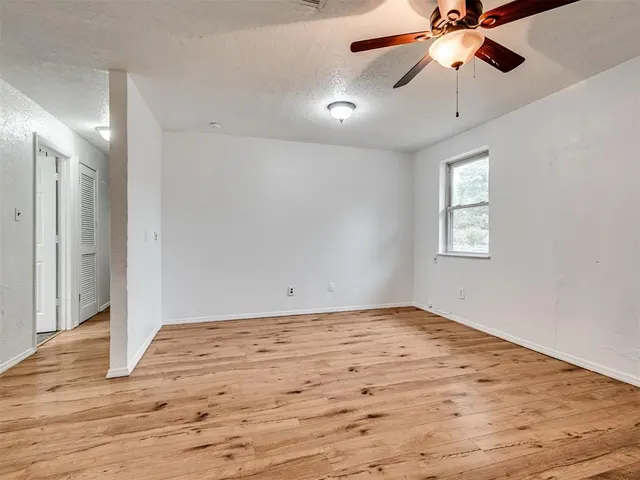 Photo 4 — 407 N Jefferson Avenue, Blanchard, OK 73010