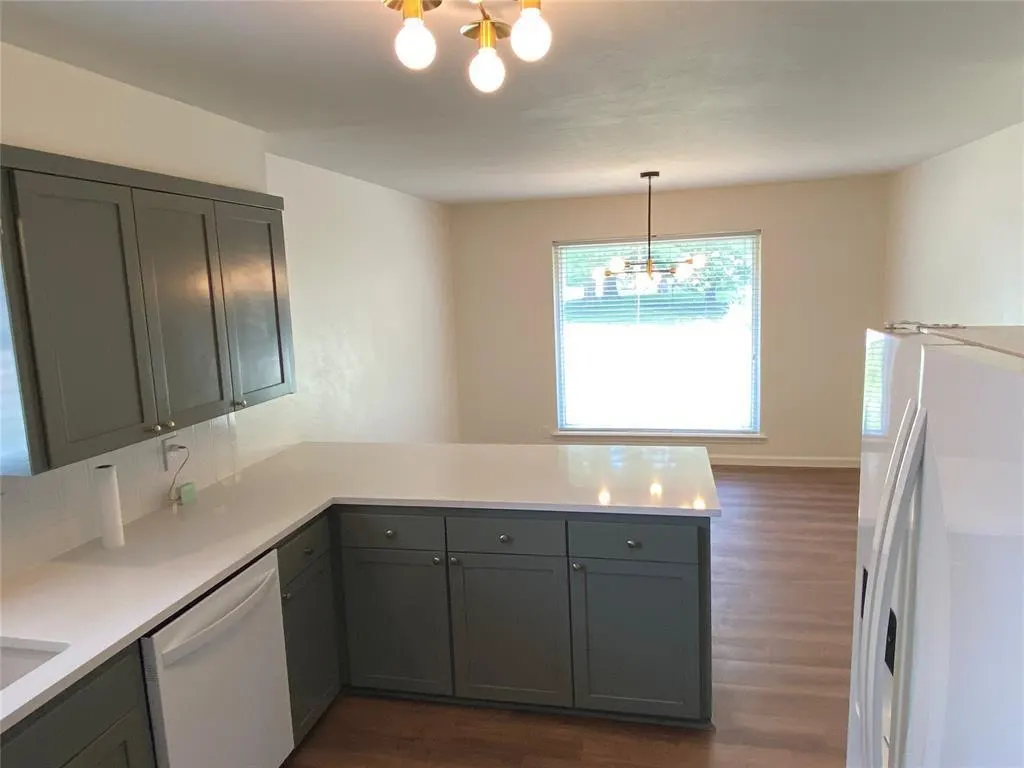 Photo 9 — 1 Mockingbird Court, Norman, OK 73071