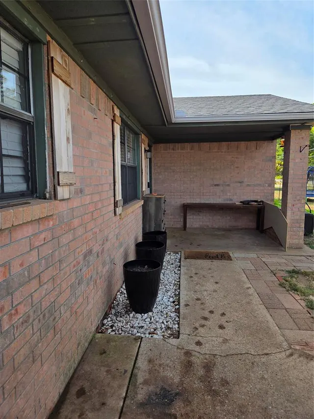 Photo 4 — 124 E Gardner Street, Pauls Valley, OK 73075