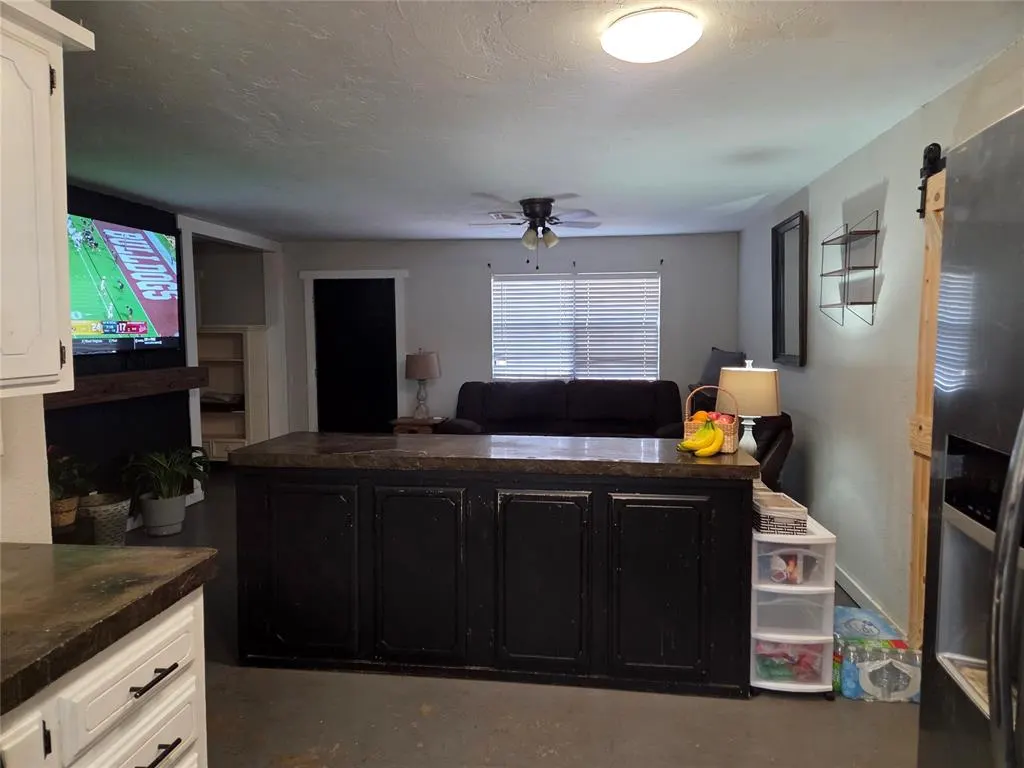 Photo 13 — 124 E Gardner Street, Pauls Valley, OK 73075