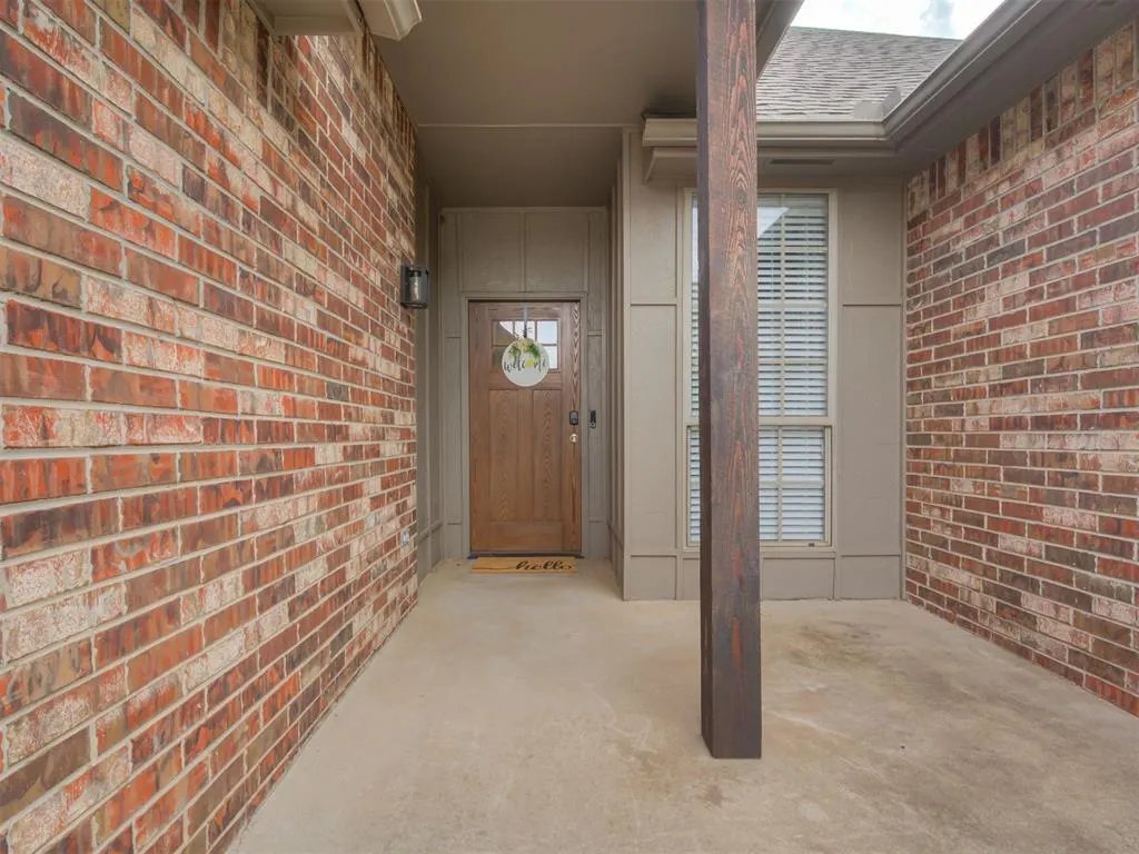 Front exterior — 490 NE 23rd Terrace, Newcastle, OK 73065