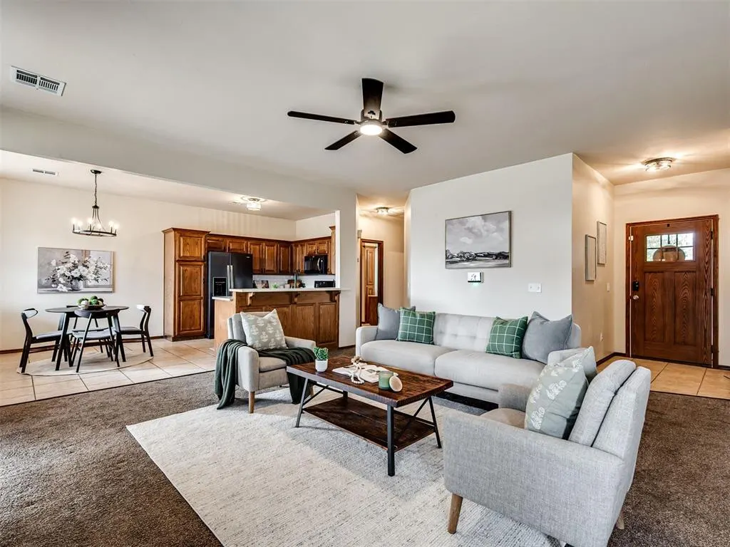 Photo 4 — 490 NE 23rd Terrace, Newcastle, OK 73065