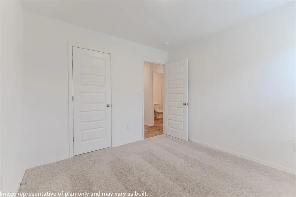 Photo 9 — 3813 Dutch Lane, Mustang, OK 73064
