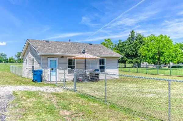 Photo 24 — 2300 S Main Street, Newcastle, OK 73065