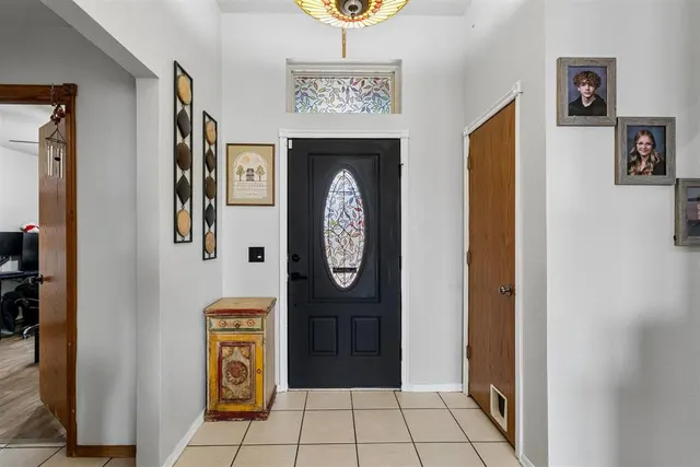 Photo 4 — 616 Madeline Lane, Moore, OK 73160