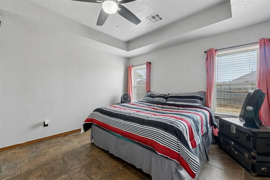 Photo 17 — 616 Madeline Lane, Moore, OK 73160