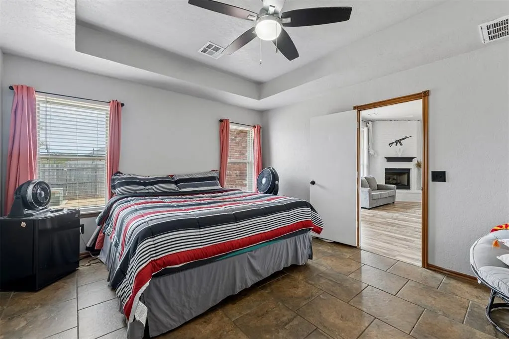 Photo 18 — 616 Madeline Lane, Moore, OK 73160