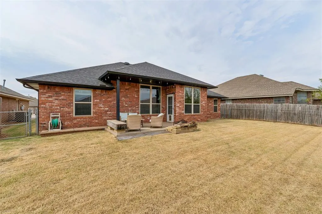 Photo 34 — 616 Madeline Lane, Moore, OK 73160