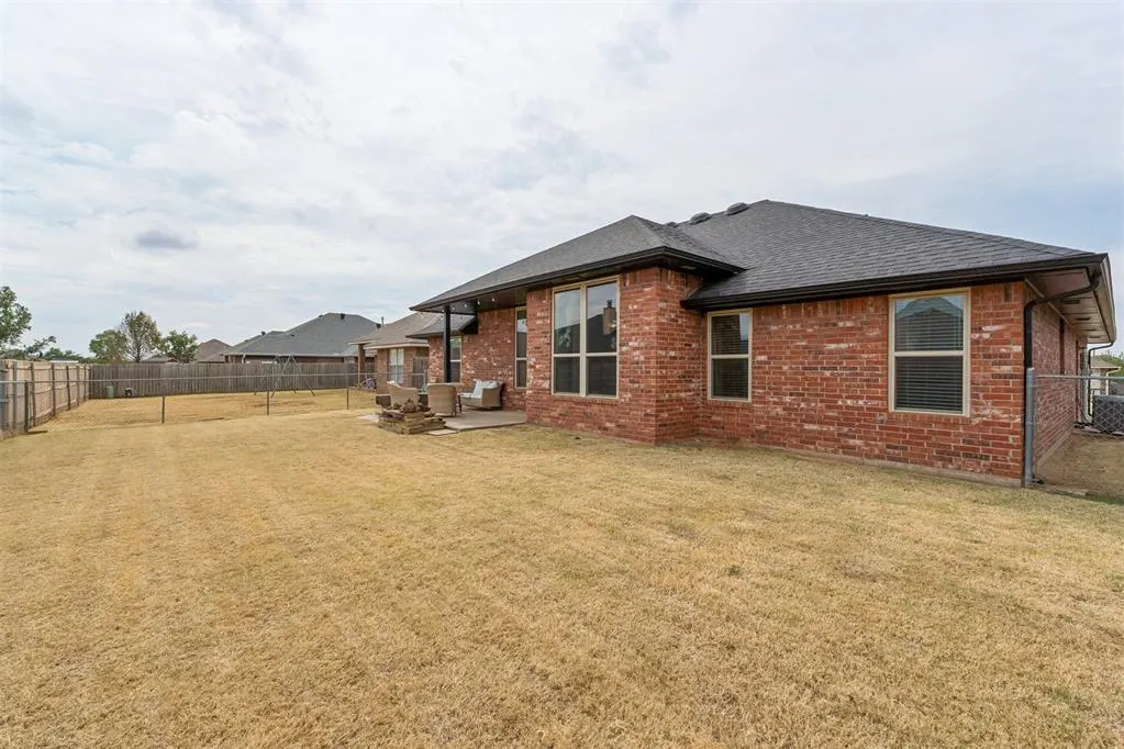 Photo 35 — 616 Madeline Lane, Moore, OK 73160
