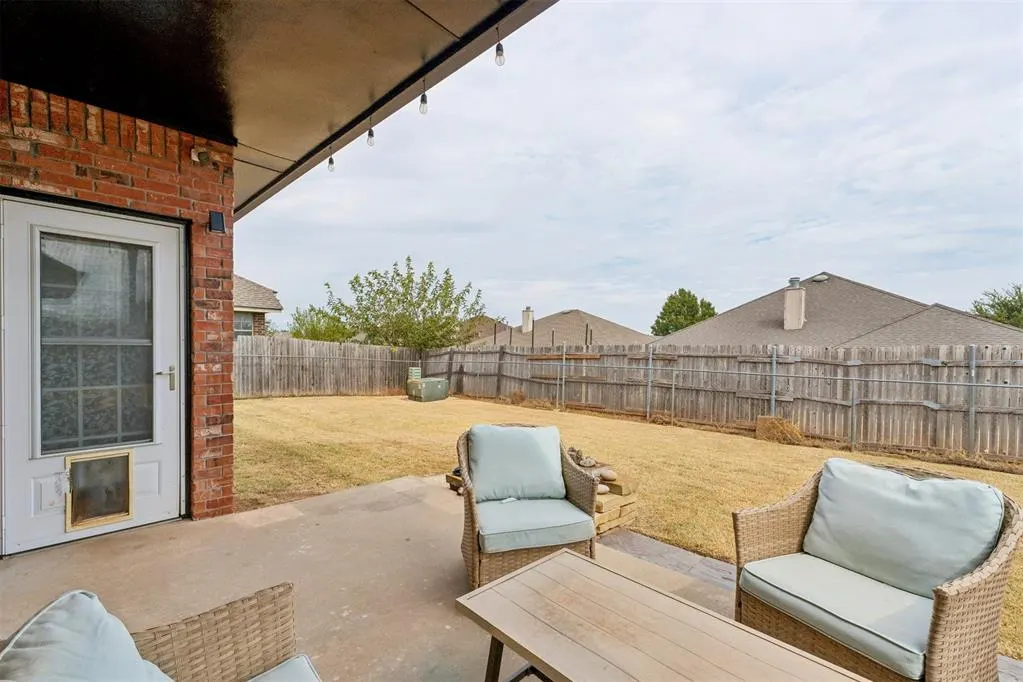 Photo 37 — 616 Madeline Lane, Moore, OK 73160