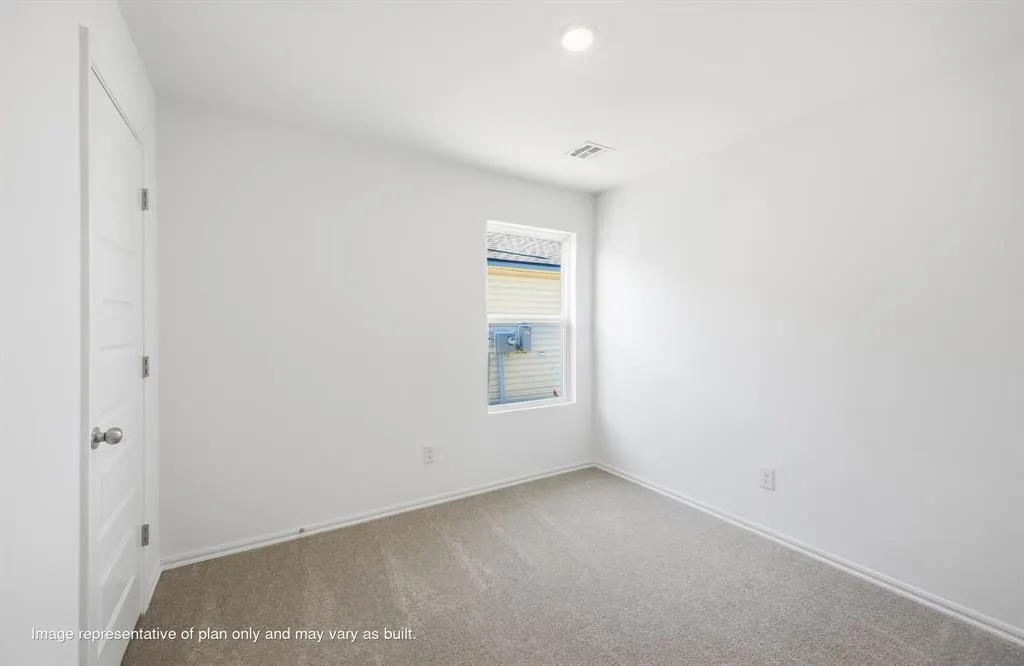 Photo 10 — 10025 Appaloosa Lane, Yukon, OK 73099