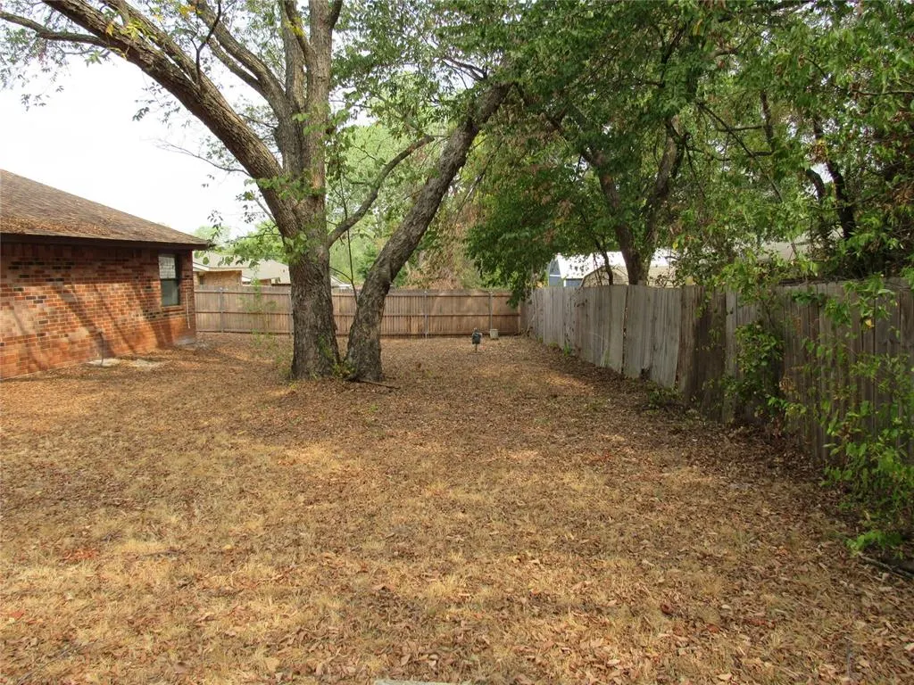 Photo 14 — 105 Stonewood Drive, Noble, OK 73068
