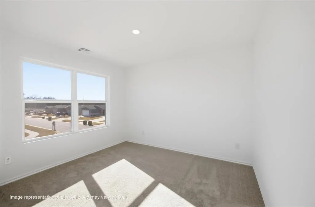 Photo 19 — 10017 Blackjack Road, Yukon, OK 73099