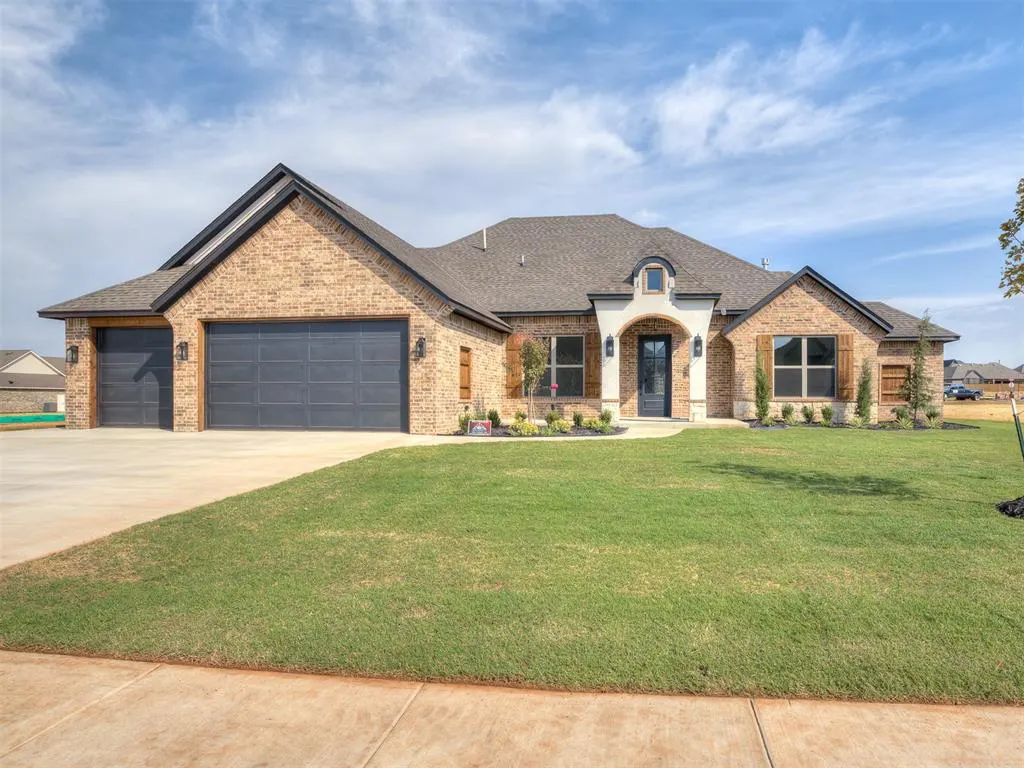 Photo 43 — 2237 W Cole Drive, Mustang, OK 73064