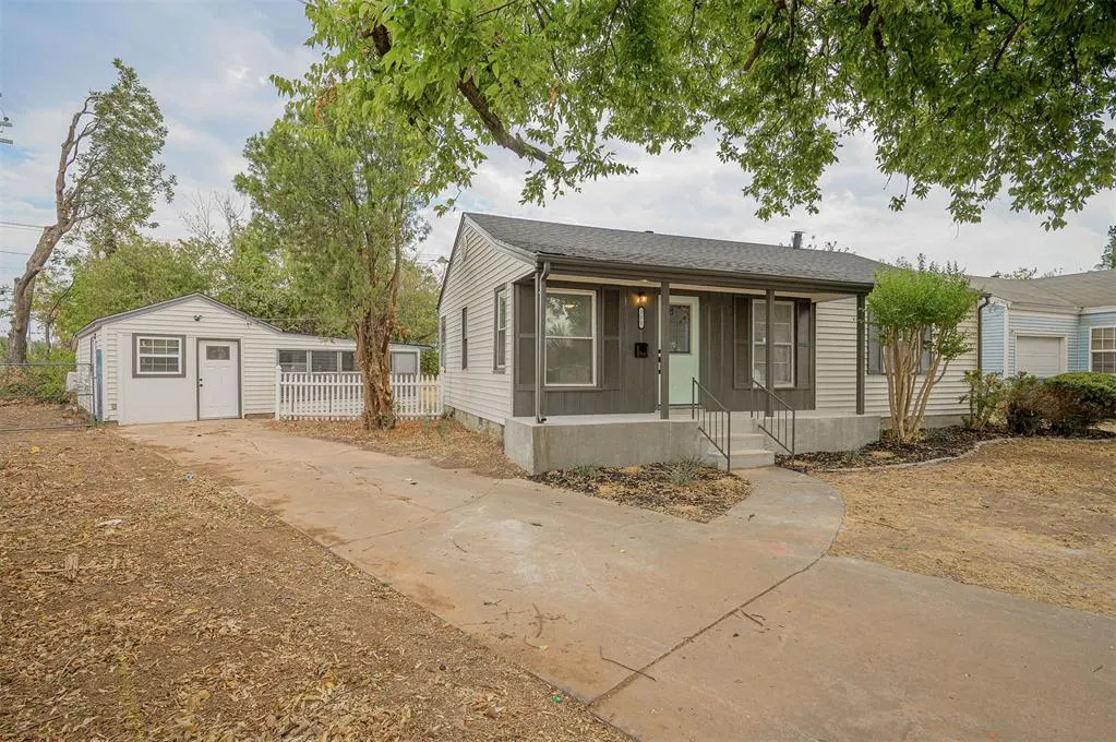 Photo 4 — 231 Russell Drive, Midwest City, OK 73110