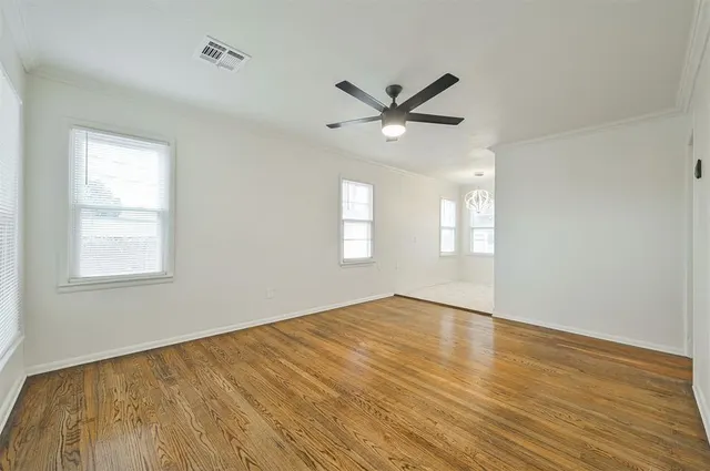 Photo 5 — 231 Russell Drive, Midwest City, OK 73110