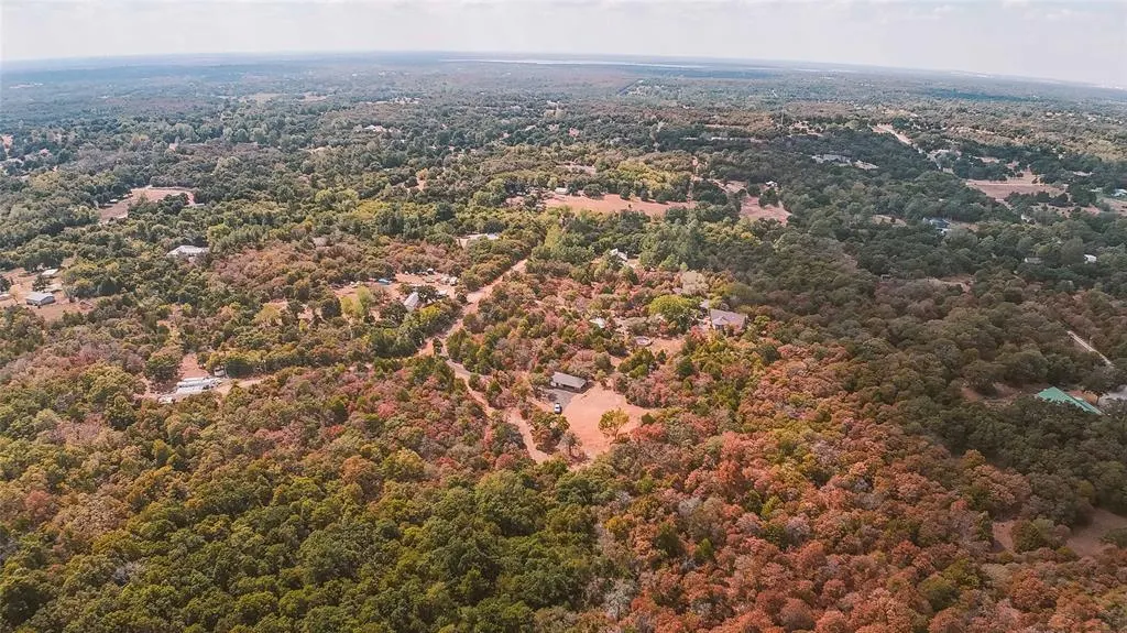 Photo 7 — 14201 Flatt Circle, Oklahoma City, OK 73165