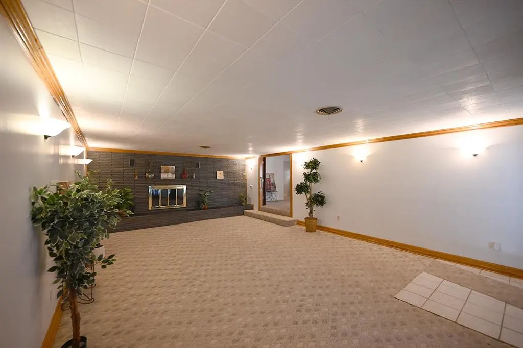 Photo 4 — 17 Hillcrest Street, Perry, OK 73077