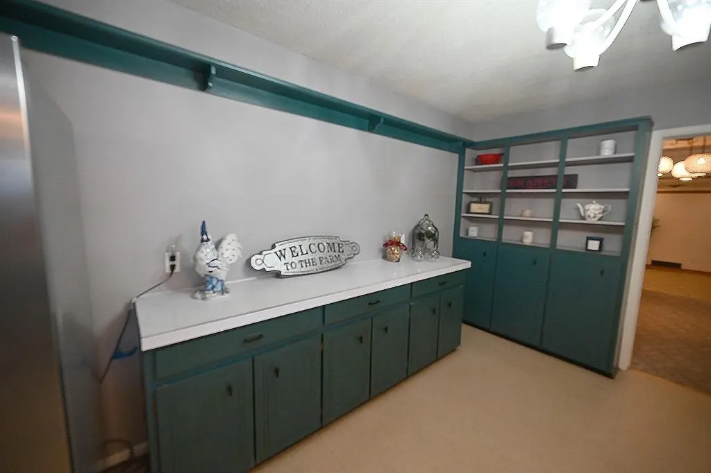 Photo 9 — 17 Hillcrest Street, Perry, OK 73077