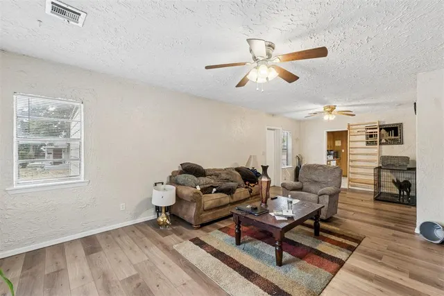 Photo 6 — 2935 NW 20th Street, Oklahoma City, OK 73107