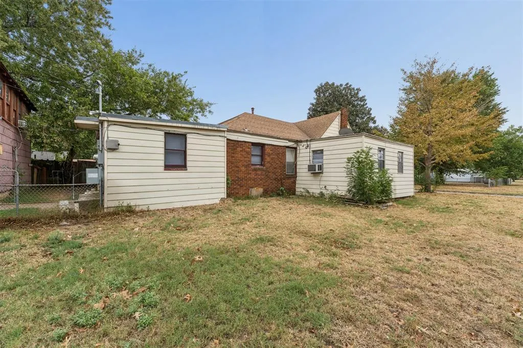 Photo 22 — 2935 NW 20th Street, Oklahoma City, OK 73107