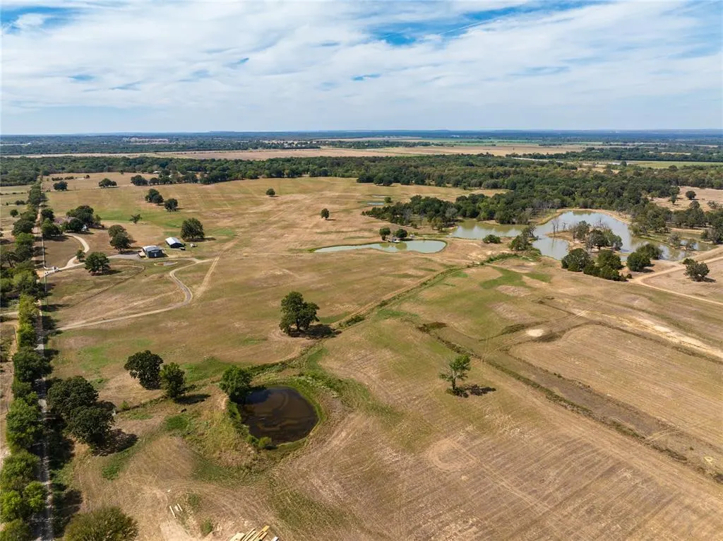 Photo 4 — 800 W Pryor Avenue, Pocola, OK 74902