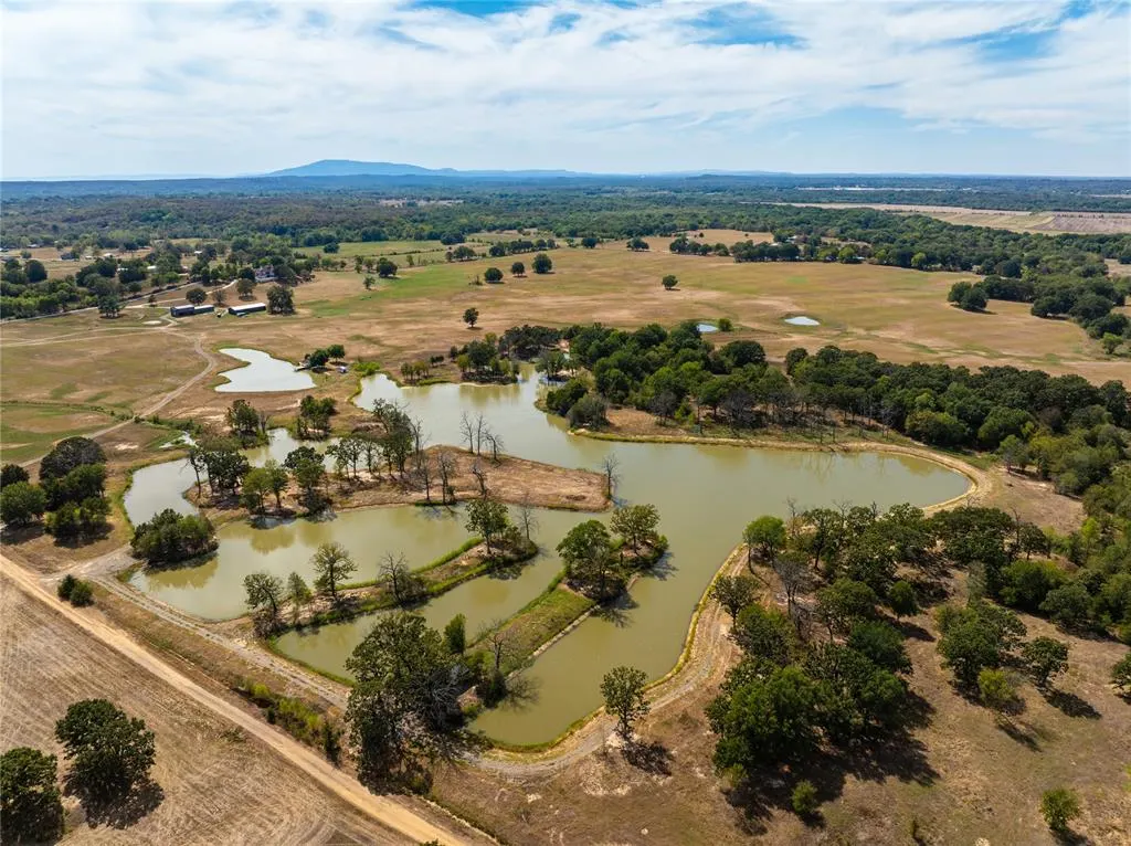 Photo 11 — 800 W Pryor Avenue, Pocola, OK 74902