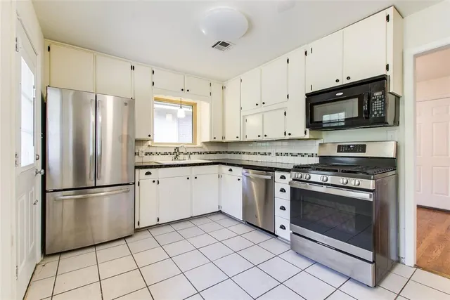 Photo 5 — 2929 N Utah Avenue, Oklahoma City, OK 73107