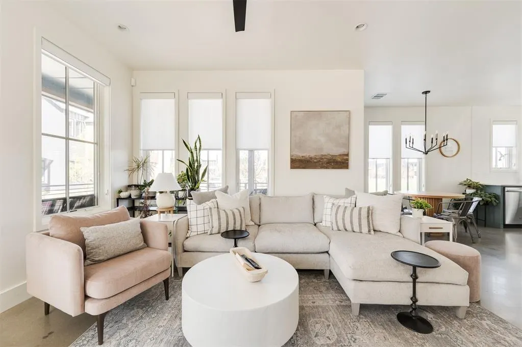 Photo 5 — 1725 Oso Avenue, Oklahoma City, OK 73108