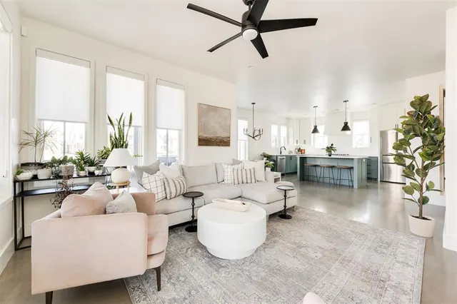 Photo 6 — 1725 Oso Avenue, Oklahoma City, OK 73108